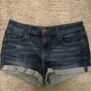 Low rise jeans/denim shorts. Size 11 brand “So”
